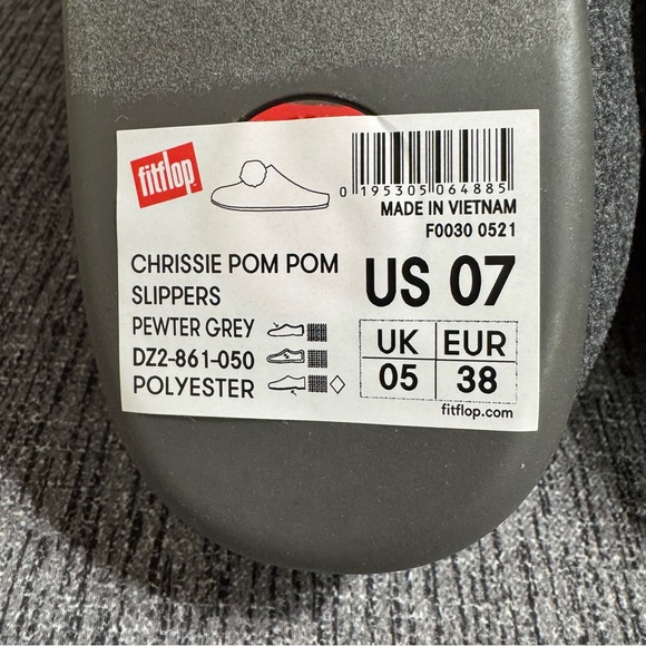 Fit Flop Women’s Chrissie Pom Pom Slippers - Picture 14 of 15